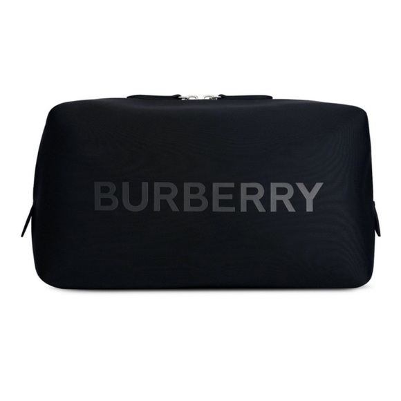 Burberry Handbags - Burberry Dopp Kit